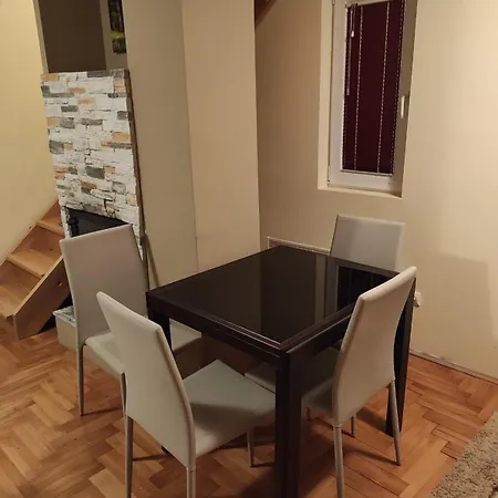 Sofija Kraljevi Cardaci *